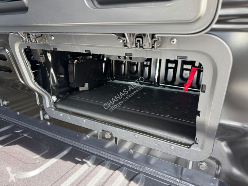 Véhicule utilitaire Renault L1H1 3T BLUE DCI...