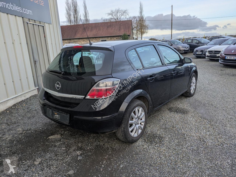 عربة نفعية Opel ASTRA MAGNETIC 1.7 CDTI 110CH...