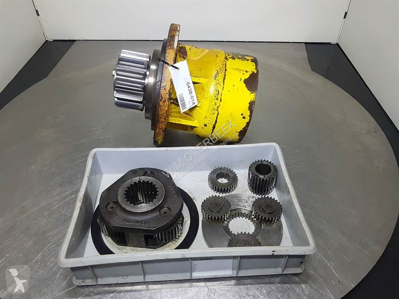 Furgoneta Case -Komatsu 7511-046B-Swing...
