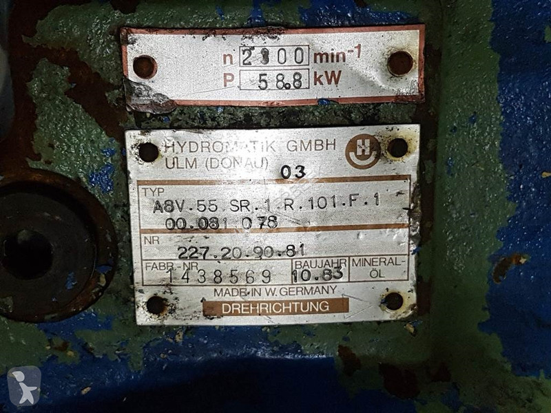 Samochód dostawczy Hydromatik...