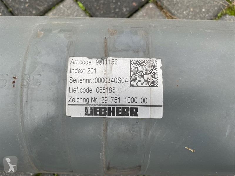 Лекотоварен автомобил Liebherr...