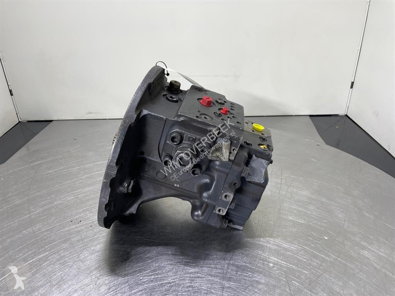 Nyttofordon Komatsu - Load sensing pump