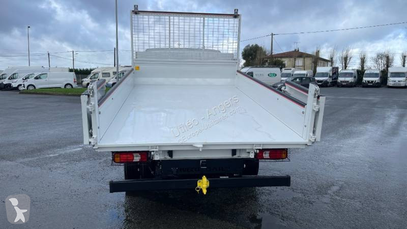 Véhicule utilitaire Iveco