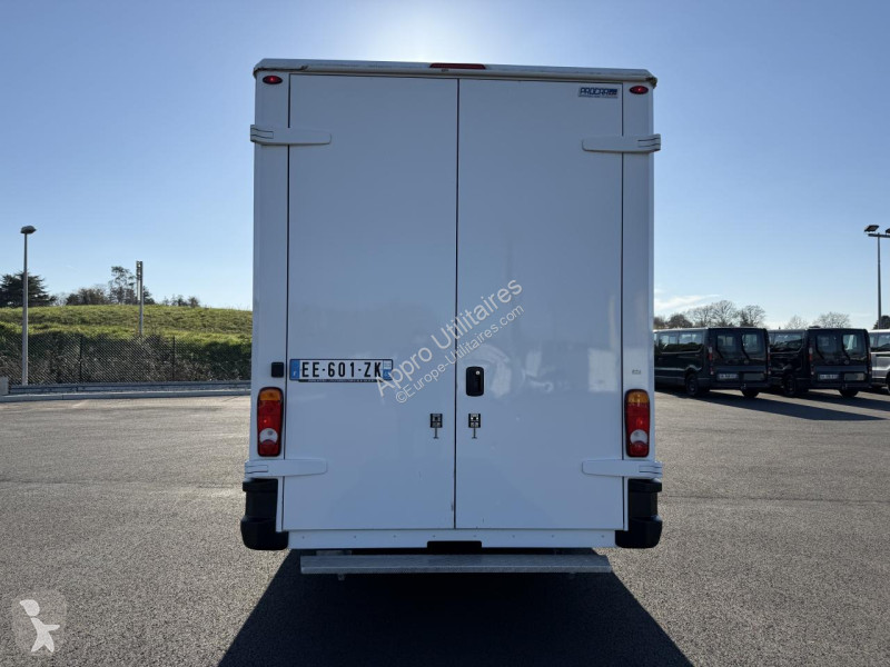 Furgoneta Peugeot BOXER 3.0HDI180 planché...