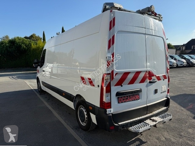Véhicule utilitaire Renault MASTER III FG F3500...