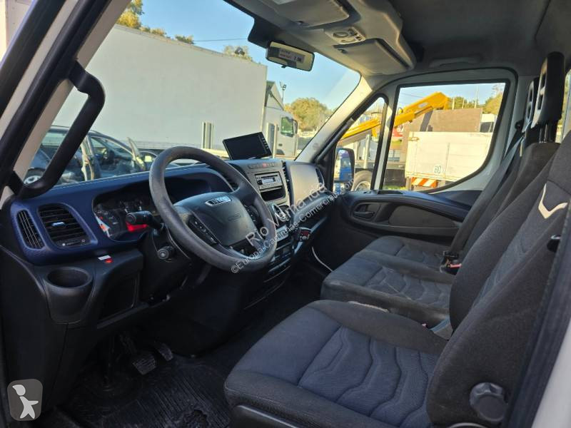 Samochód dostawczy Iveco