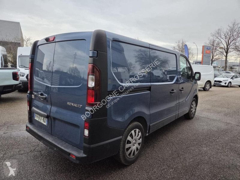 Véhicule utilitaire Renault TRAFIC L1H1 1000 Kg...