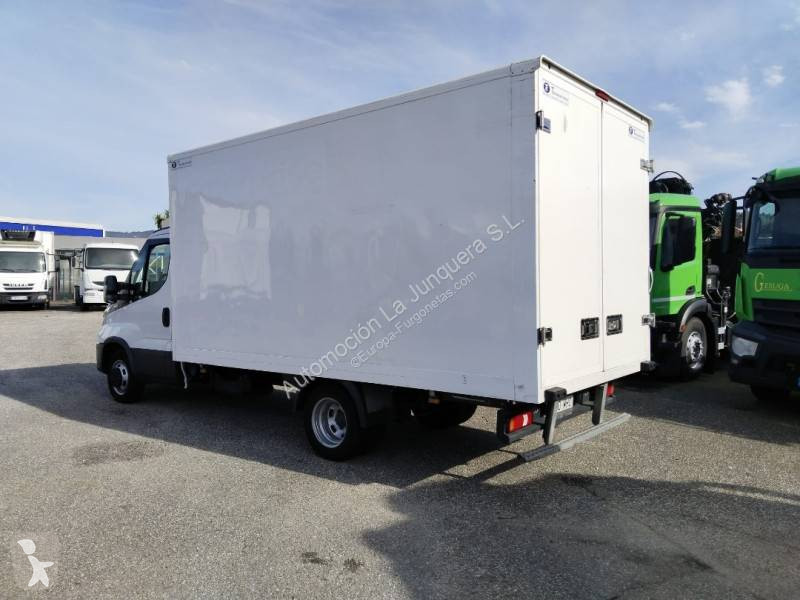 Furgoneta Iveco