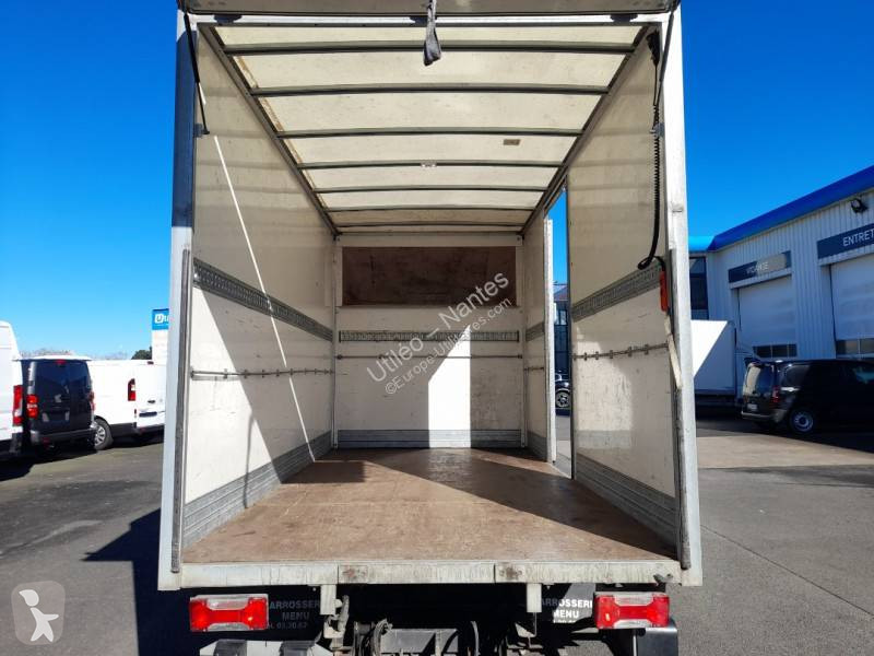Furgoneta Iveco