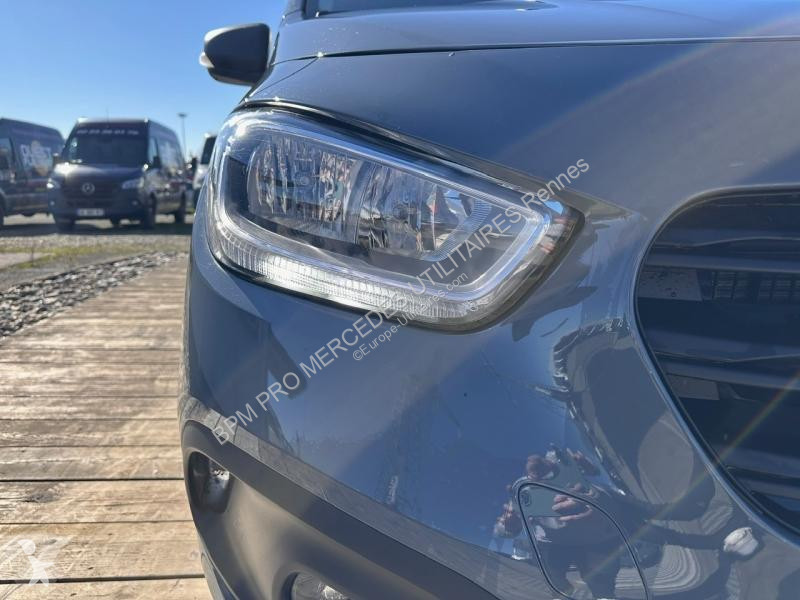 Bedrijfswagen Mercedes 110 CDI Long