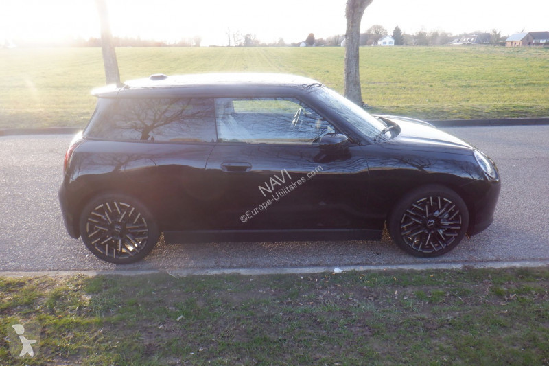 Samochód dostawczy Mini MINI HATH F56 BEV LCI...