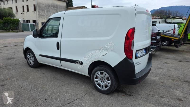 عربة نفعية Fiat