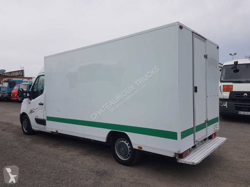 Лекотоварен автомобил Renault