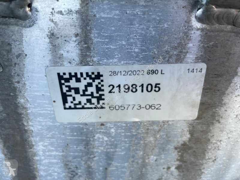 عربة نفعية DAF 2198105 BRANDSTOFTANK 690 LTR...