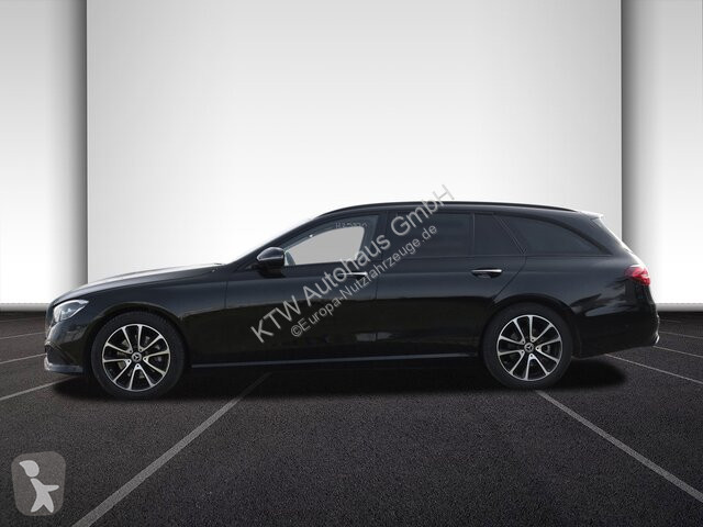 Samochód dostawczy Mercedes E 220 d T...