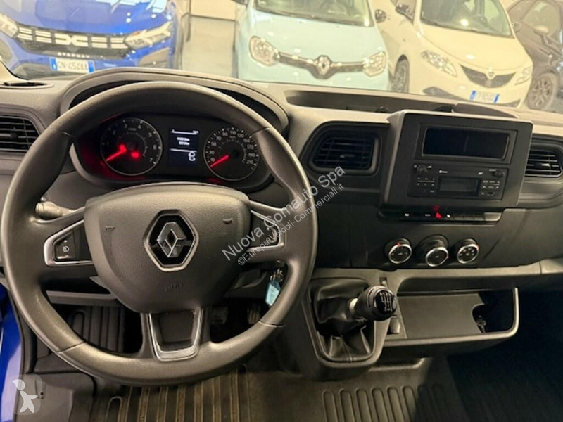 عربة نفعية Renault III 2019