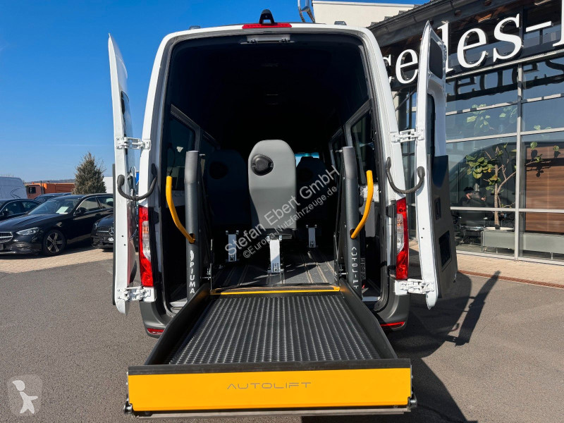 Mercedes 317 CDI Rollstuhl/Behinderten Lift...