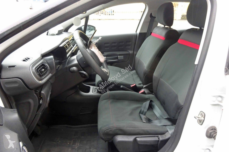 عربة نفعية Citroën C3 STE 1,2 VTI 83