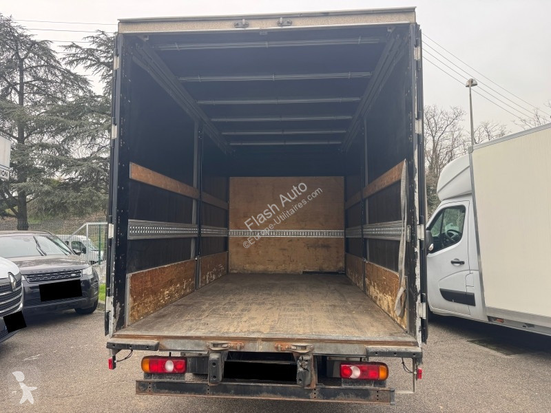 شاحنة Fuso CANTER  3C15 CAISSE SAVOYARDE PX...