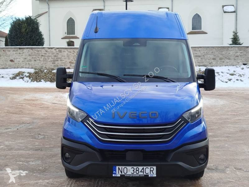 Samochód dostawczy Iveco