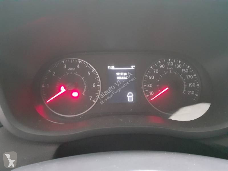 Furgoneta Nissan