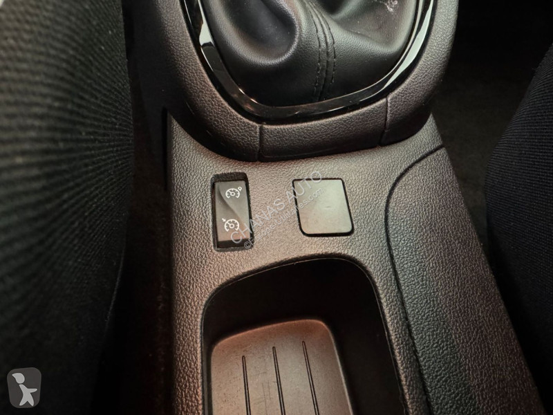عربة نفعية Renault Estate 0.9 TCe 90 Zen