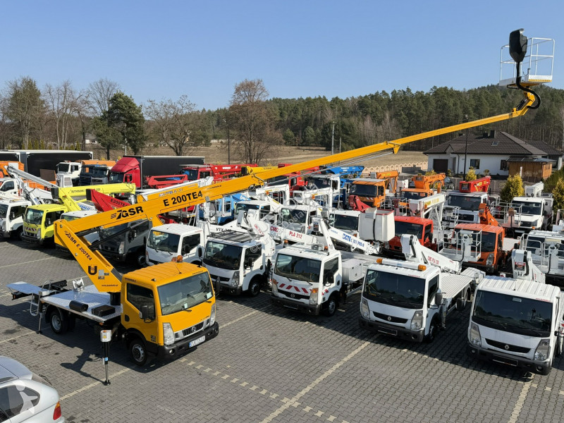 Nissan  Transporter