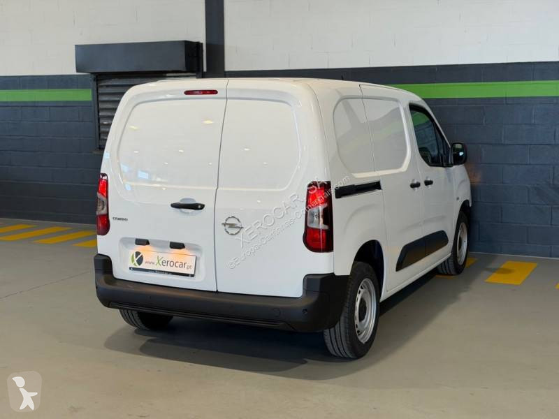 عربة نفعية Opel 1.5 CDTi 100HP