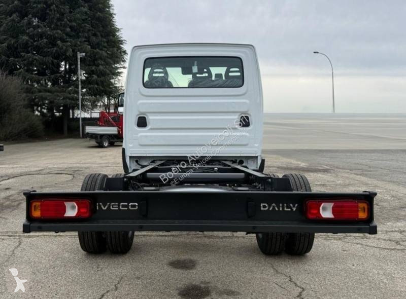 Véhicule utilitaire Iveco