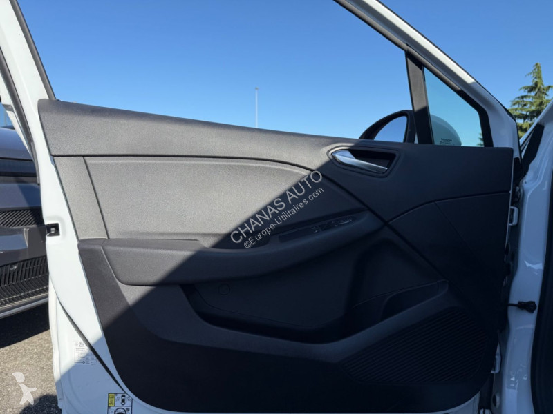 Furgoneta Renault 1.6 E-Tech 140 Business