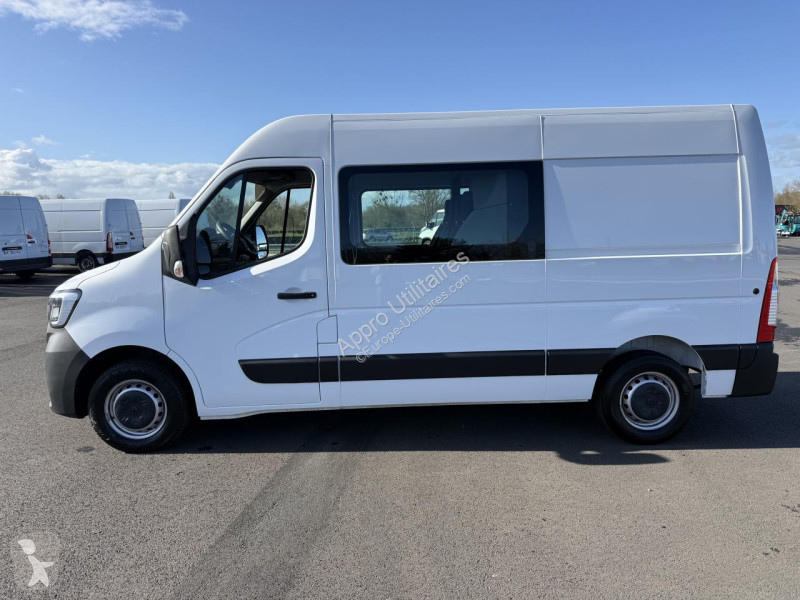 Véhicule utilitaire Renault MASTER Grand...