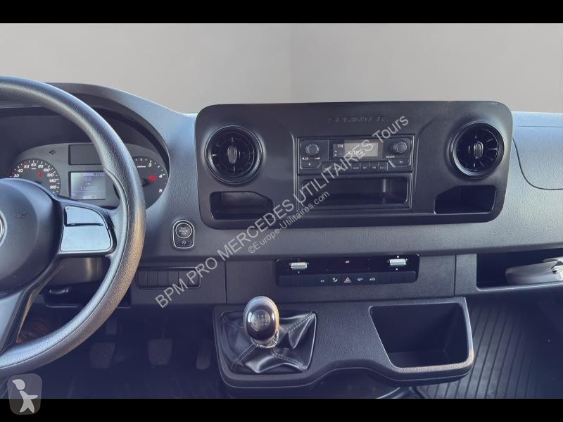 عربة نفعية Mercedes