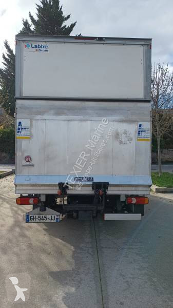 Samochód dostawczy Fiat