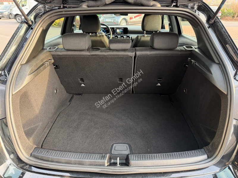 Samochód dostawczy Mercedes A  d...