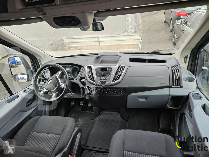 Коммерческий автомобиль Ford