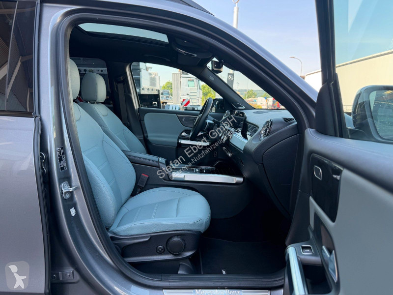 عربة نفعية Mercedes GLB  4M AMG...