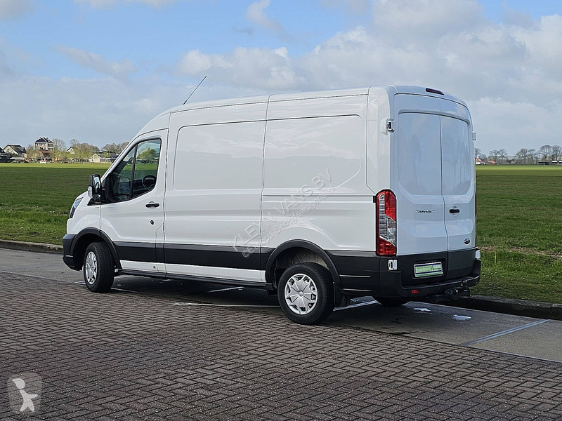 Furgoneta Ford 2.0 L2H2 Euro6 Trekhaak!