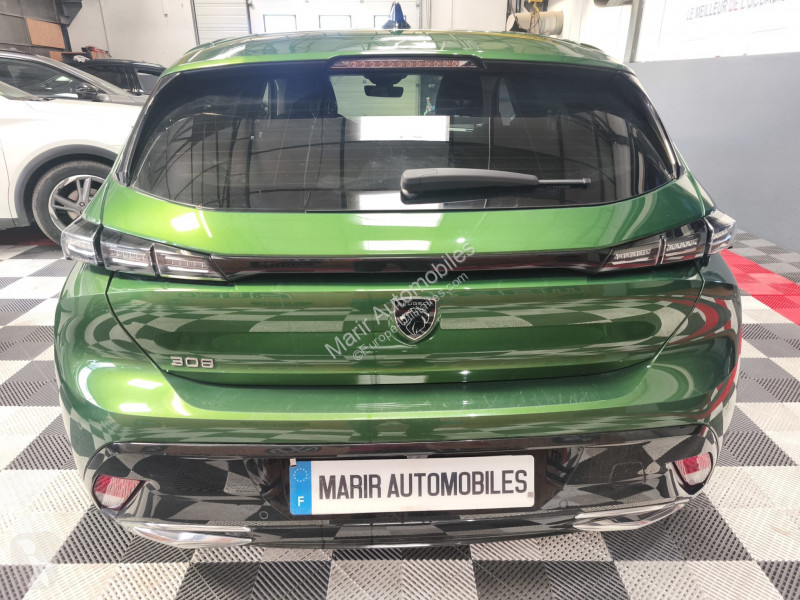 عربة نفعية Peugeot 308