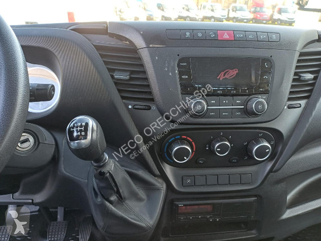 Veicolo commerciale Iveco DAILY 35C14H