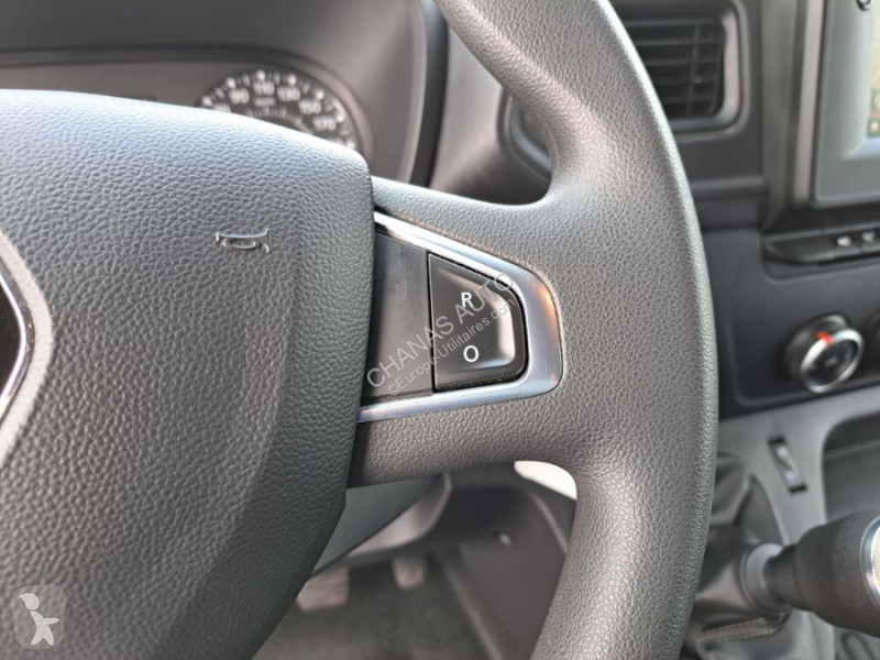 Véhicule utilitaire Renault L3 2.3 Blue dCi 145...