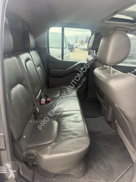 Nyttofordon Nissan NAVARA 2.5 DCI 174CH...