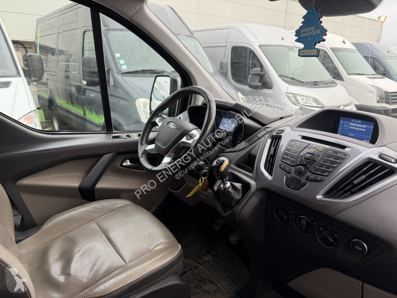 Véhicule utilitaire Ford TRANSIT CUSTOM FG 310...