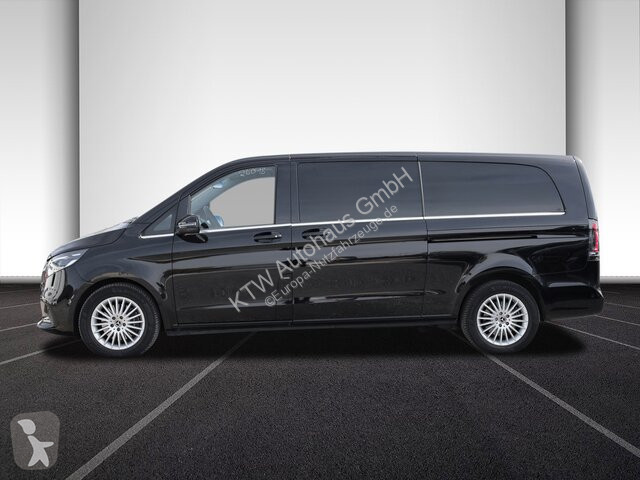 Коммерческий автомобиль Mercedes V 300...