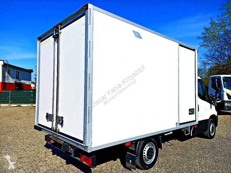 Samochód dostawczy Iveco