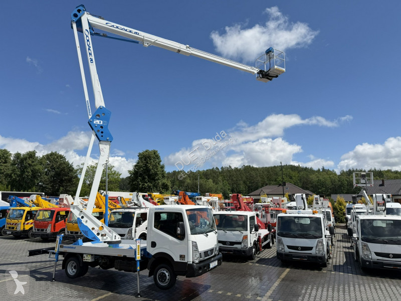 Furgoneta Nissan