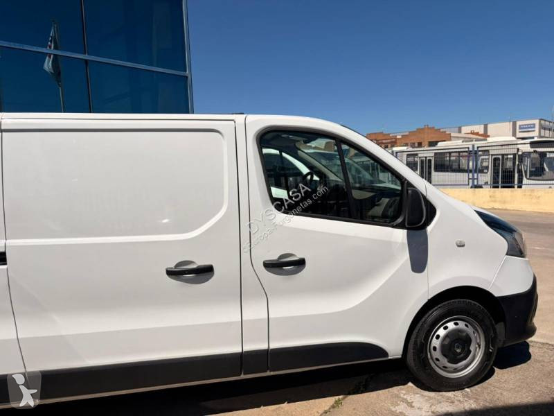 عربة نفعية Renault