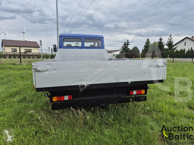 Mercedes  van