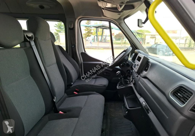 Véhicule utilitaire Renault F3500 L2H2 2.3 dCi...