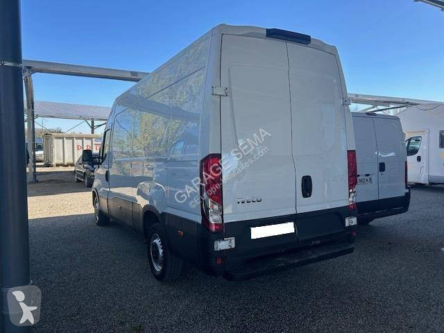 Furgoneta Iveco
