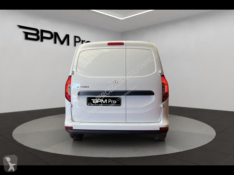 عربة نفعية Mercedes e Long Pro